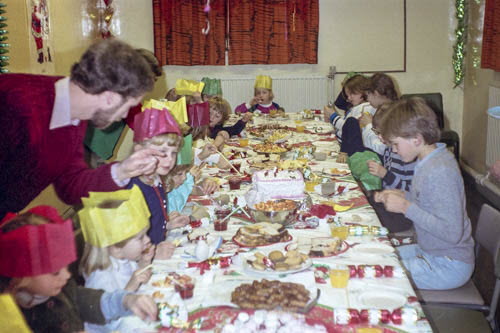 1984 Xmas Party (4/6)