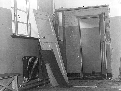 Door Ajar