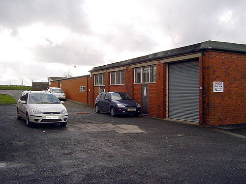 Vehicle Mechanics Bay P5/7 (2005)
